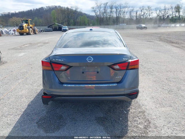 44839211 :رقم المزاد ، 1N4BL4DW0NN396095 vin ، 2022 Nissan Altima Sv Intelligent Awd مزاد بيع