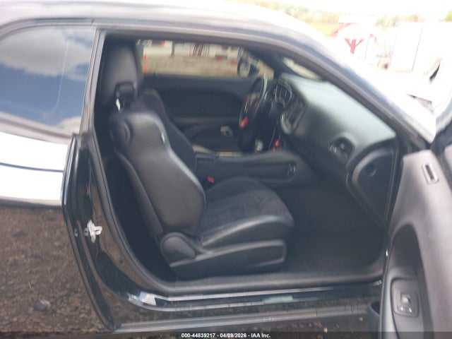 2C3CDZBT0GH237028 Dodge Challenger R/t Plus