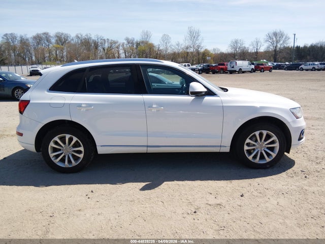 2015 Audi Q5 2.0t Premium მანქანა იყიდება აუქციონზე, vin: WA1CFAFP0FA104314, აუქციონის ნომერი: 44839225