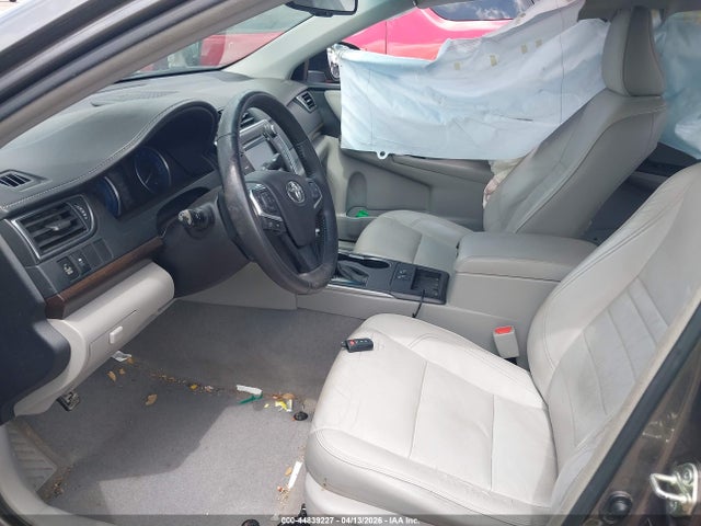 2017 Toyota Camry Xle მანქანა იყიდება აუქციონზე, vin: 4T1BF1FK3HU640306, აუქციონის ნომერი: 44839227
