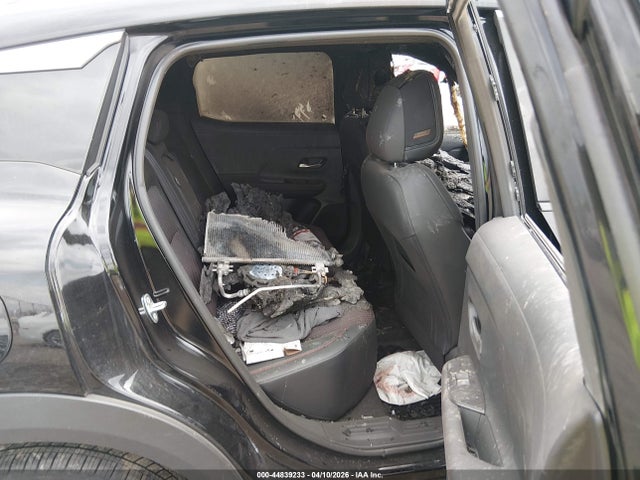 44839233 :رقم المزاد ، 3N8AP6DDXSL341884 vin ، 2025 Nissan Kicks Sr Intelligent Awd مزاد بيع