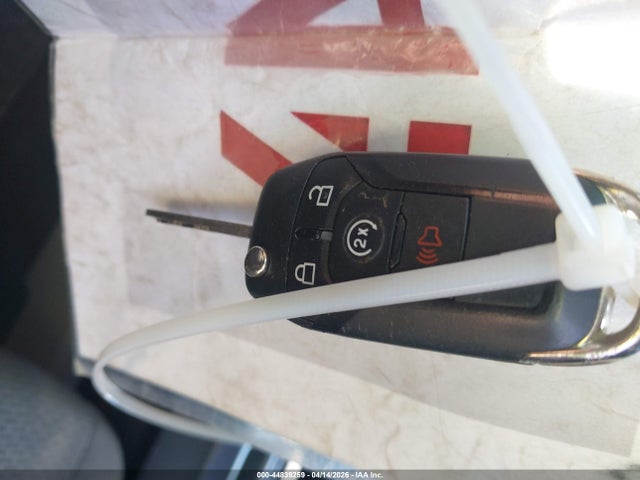 44839259 :رقم المزاد ، 1FTEW1CP5FKD41104 vin ، 2015 Ford F-150 Xlt مزاد بيع