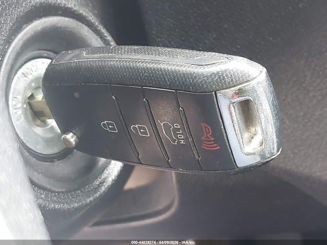 5XYPG4A37GG089452 KIA Sorento 2.4l Lx