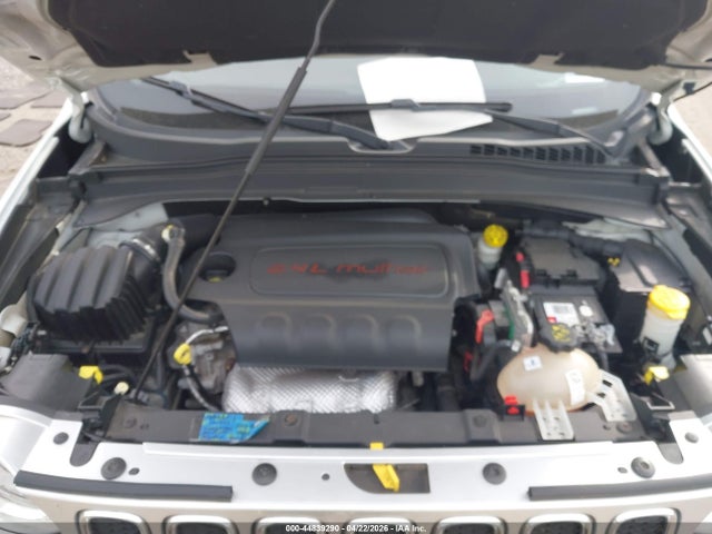 44839290 :رقم المزاد ، ZACCJBDT0FPB57325 vin ، 2015 Jeep Renegade Limited مزاد بيع