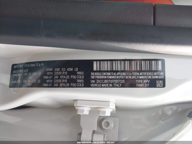 44839290 :رقم المزاد ، ZACCJBDT0FPB57325 vin ، 2015 Jeep Renegade Limited مزاد بيع