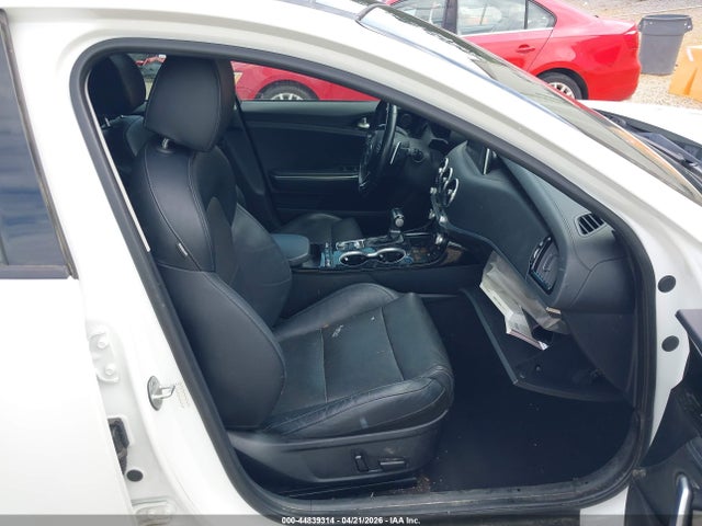 Продажа на аукционе авто 2018 Kia Stinger Premium, vin: KNAE25LA0J6017314, номер лота: 44839314