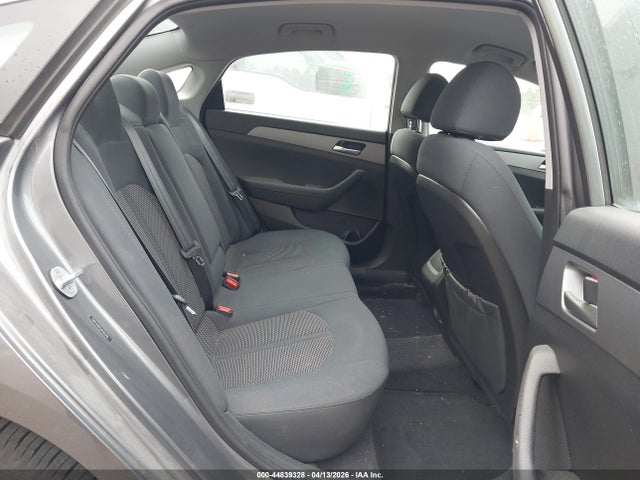 Продажа на аукционе авто 2018 Hyundai Sonata Se, vin: 5NPE24AF5JH702250, номер лота: 44839328