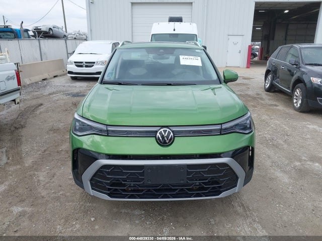 Продажа на аукционе авто 2025 Volkswagen Taos 1.5t Sel, vin: 3VV4C7B26SM024160, номер лота: 44839330