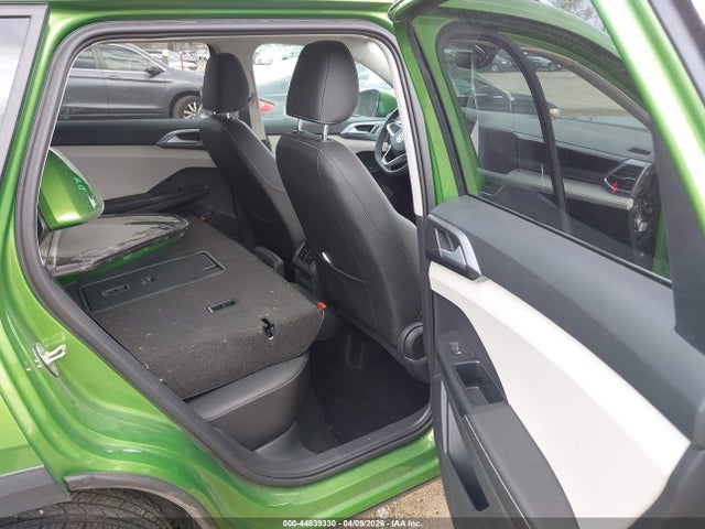 Продажа на аукционе авто 2025 Volkswagen Taos 1.5t Sel, vin: 3VV4C7B26SM024160, номер лота: 44839330