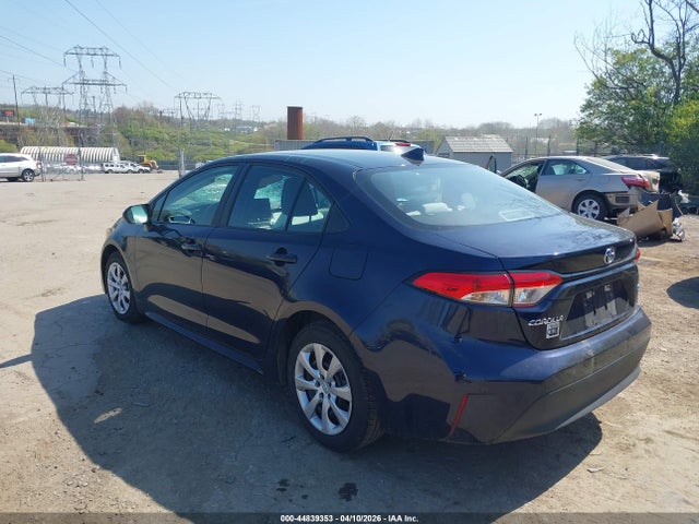 Toyota COROLLA LE 2025 5YFB4MDE1SP253248 Image 3