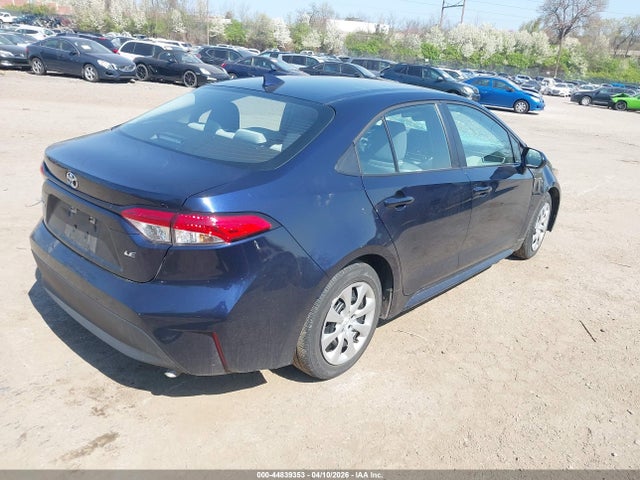 Toyota COROLLA LE 2025 5YFB4MDE1SP253248 Image 4