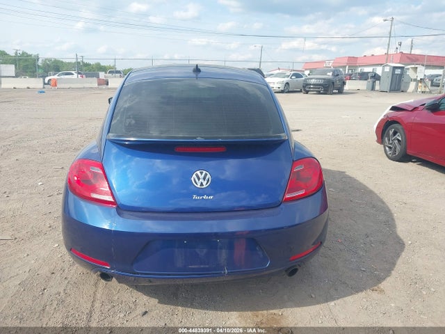 44839391 :رقم المزاد ، 3VWV67AT2DM615803 vin ، 2013 Volkswagen Beetle Turbo مزاد بيع