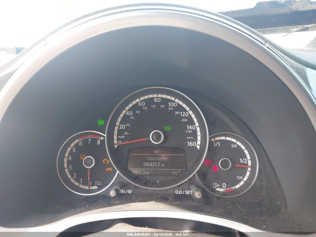 44839391 :رقم المزاد ، 3VWV67AT2DM615803 vin ، 2013 Volkswagen Beetle Turbo مزاد بيع