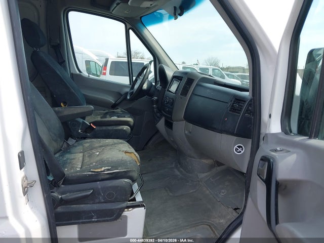 2015 Mercedes-benz Sprinter 3500 High  Roof მანქანა იყიდება აუქციონზე, vin: WD3PF4CC2FP135646, აუქციონის ნომერი: 44839392