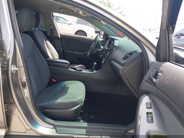 5XXGM4A71FG446347 KIA Optima Lx