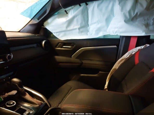 Продажа на аукционе авто 2023 Chevrolet Colorado Z71, vin: 1GCPTDEK8P1149719, номер лота: 44839415
