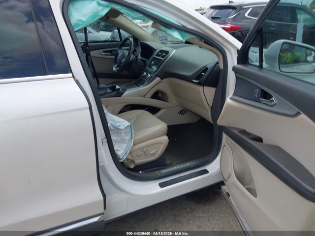44839440 :رقم المزاد ، 2LMPJ6JR3JBL37385 vin ، 2018 Lincoln Mkx Premiere مزاد بيع