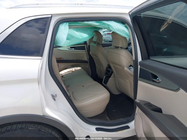 44839440 :رقم المزاد ، 2LMPJ6JR3JBL37385 vin ، 2018 Lincoln Mkx Premiere مزاد بيع