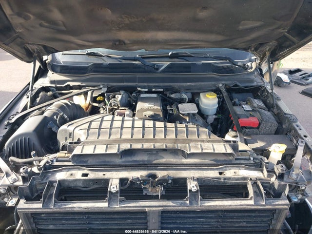 44839456 :رقم المزاد ، 3C63R3DL7KG547846 vin ، 2019 Ram 3500 Big Horn  4x4 6'4 Box مزاد بيع