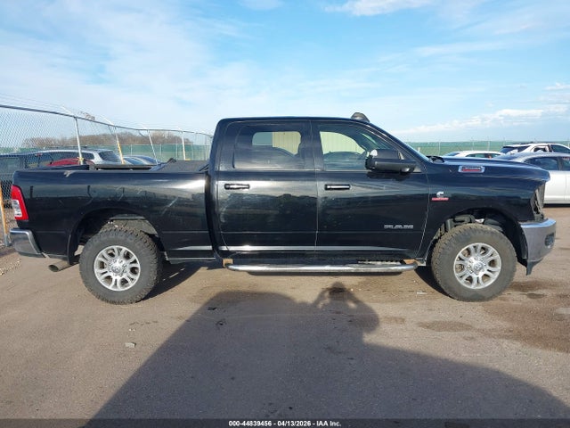 44839456 :رقم المزاد ، 3C63R3DL7KG547846 vin ، 2019 Ram 3500 Big Horn  4x4 6'4 Box مزاد بيع