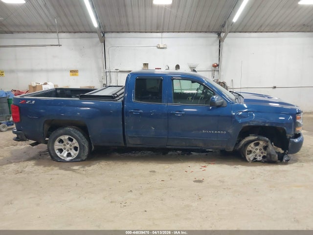 44839470 :رقم المزاد ، 1GCVKREC0JZ100877 vin ، 2018 Chevrolet Silverado 1500 2lt مزاد بيع