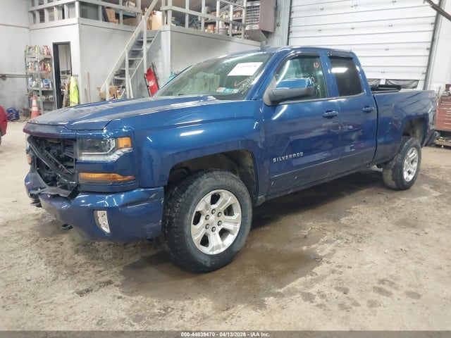44839470 :رقم المزاد ، 1GCVKREC0JZ100877 vin ، 2018 Chevrolet Silverado 1500 2lt مزاد بيع