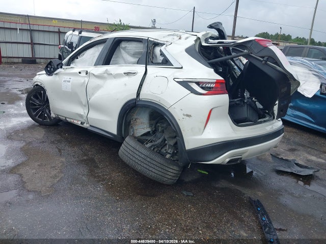 44839480 :رقم المزاد ، 3PCAJ5BA4MF103501 vin ، 2021 Infiniti Qx50 Luxe مزاد بيع