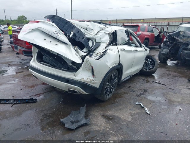 44839480 :رقم المزاد ، 3PCAJ5BA4MF103501 vin ، 2021 Infiniti Qx50 Luxe مزاد بيع