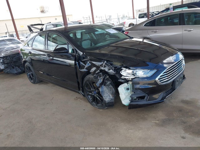 2019 3FA6P0HD2KR276623 zdjęcie główne