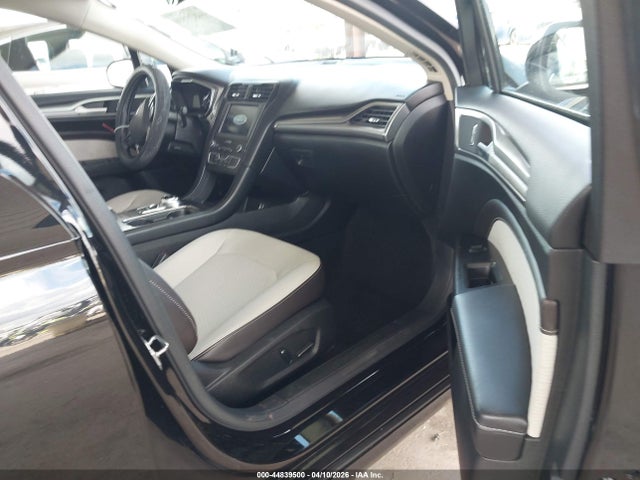 Ford FUSION SE 2019 3FA6P0HD2KR276623 Image 5