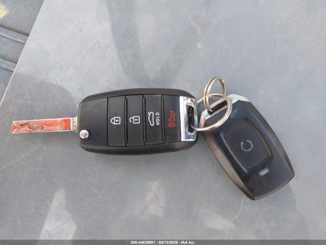 Продажа на аукционе авто 2020 Kia Optima Lx, vin: 5XXGT4L33LG412158, номер лота: 44839501