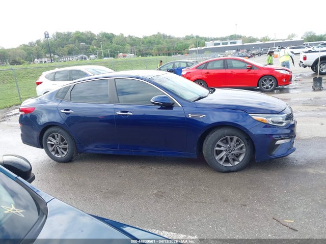 Продажа на аукционе авто 2020 Kia Optima Lx, vin: 5XXGT4L33LG412158, номер лота: 44839501