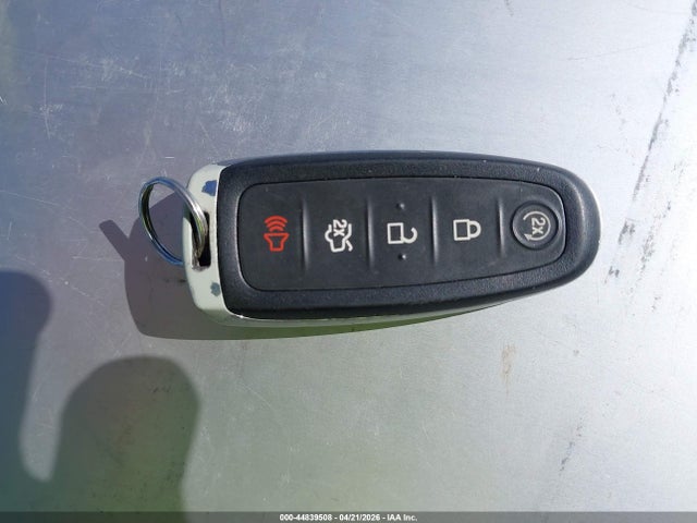 2014 Ford Escape Titanium მანქანა იყიდება აუქციონზე, vin: 1FMCU0J93EUB45382, აუქციონის ნომერი: 44839508