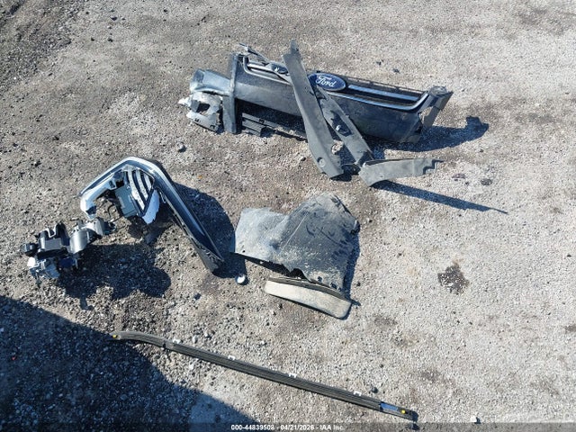 2014 Ford Escape Titanium მანქანა იყიდება აუქციონზე, vin: 1FMCU0J93EUB45382, აუქციონის ნომერი: 44839508