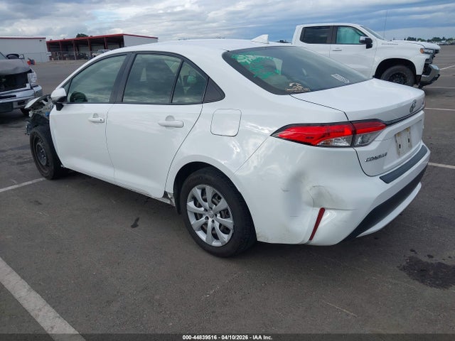 JTDEPMAE1MJ186506 Toyota COROLLA LE