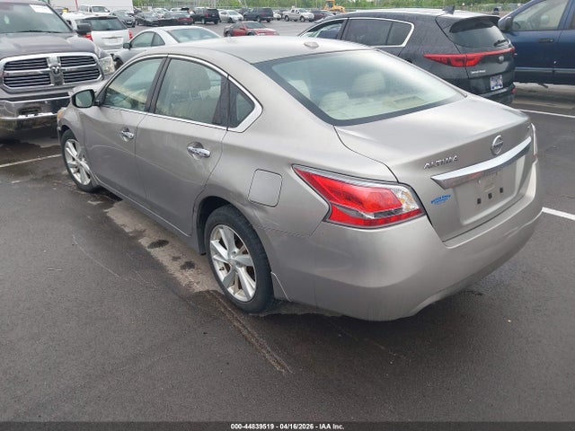 44839519 :رقم المزاد ، 1N4AL3AP5FC135500 vin ، 2015 Nissan Altima 2.5 Sl مزاد بيع