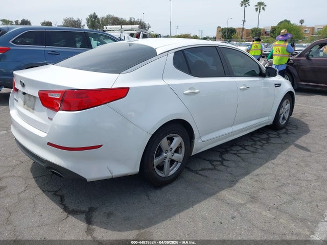 5XXGM4A75EG308910 KIA Optima Lx