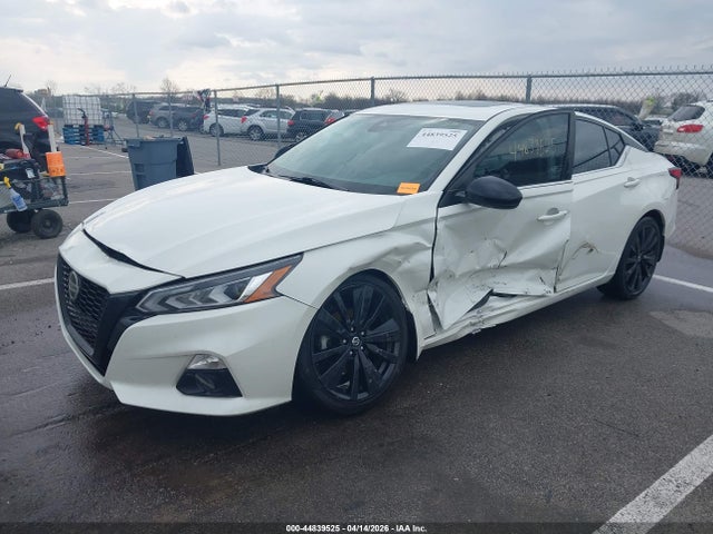 1N4BL4CV9NN305740 Nissan Altima Sr Fwd