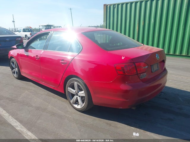 2014 Volkswagen Jetta 2.0l S მანქანა იყიდება აუქციონზე, vin: 3VW2K7AJ2EM376574, აუქციონის ნომერი: 44839529