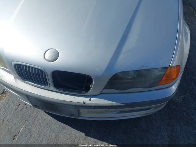 2000 Bmw 323i მანქანა იყიდება აუქციონზე, vin: WBAAM3340YKC72332, აუქციონის ნომერი: 44839531