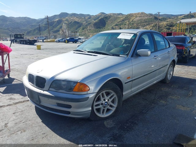 2000 Bmw 323i მანქანა იყიდება აუქციონზე, vin: WBAAM3340YKC72332, აუქციონის ნომერი: 44839531