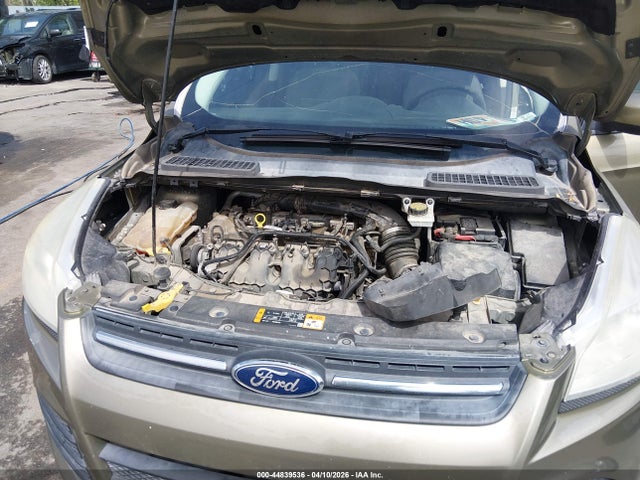 1FMCU9G97EUA31073 Ford ESCAPE SE