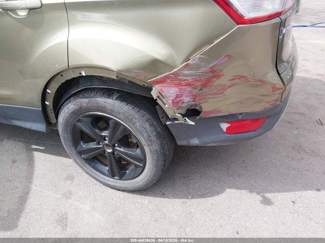 1FMCU9G97EUA31073 Ford ESCAPE SE