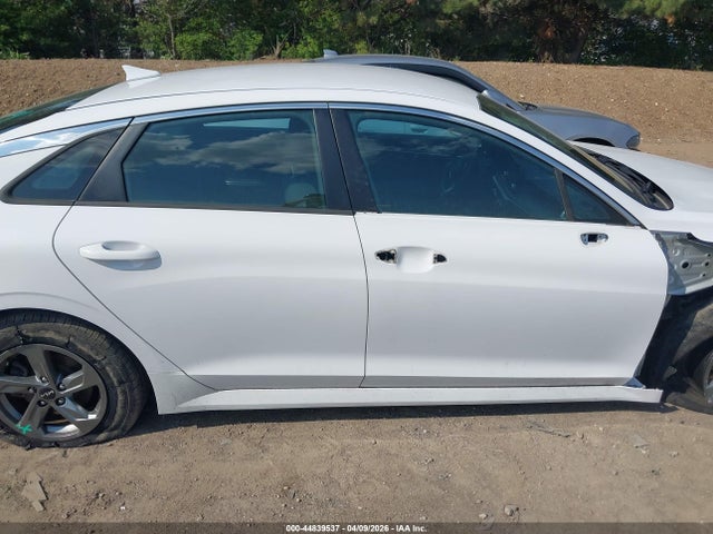 44839537 :رقم المزاد ، 5XXG14J22NG131276 vin ، 2022 Kia K5 Lxs مزاد بيع