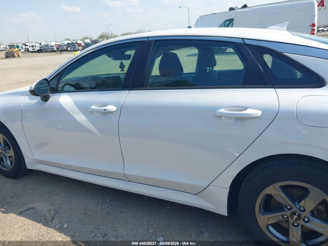 44839537 :رقم المزاد ، 5XXG14J22NG131276 vin ، 2022 Kia K5 Lxs مزاد بيع