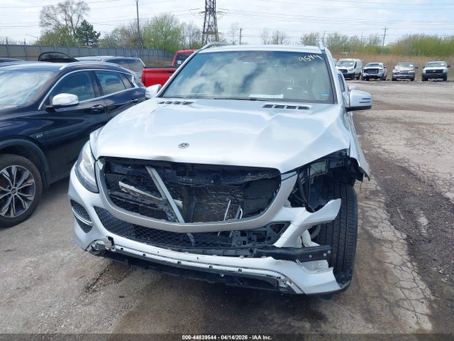 Продажа на аукционе авто 2019 Mercedes-benz Gle 400 4matic, vin: 4JGDA5GB5KB215735, номер лота: 44839544