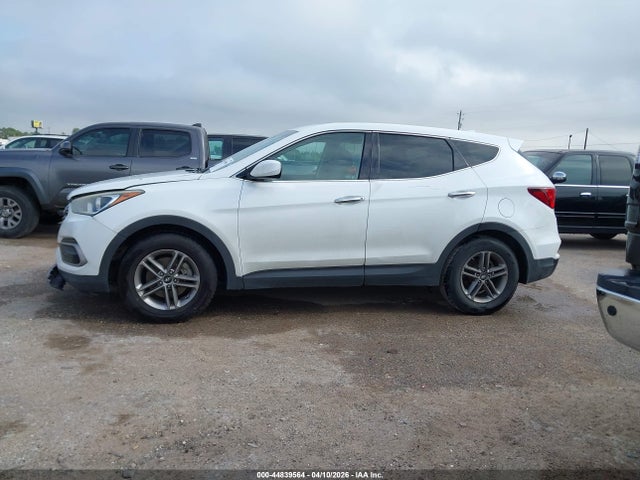 2017 Hyundai Santa Fe Sport 2.4l მანქანა იყიდება აუქციონზე, vin: 5NMZT3LB5HH042205, აუქციონის ნომერი: 44839564