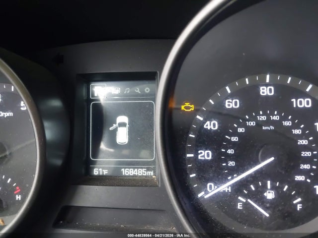 2017 Hyundai Santa Fe Sport 2.4l მანქანა იყიდება აუქციონზე, vin: 5NMZT3LB5HH042205, აუქციონის ნომერი: 44839564