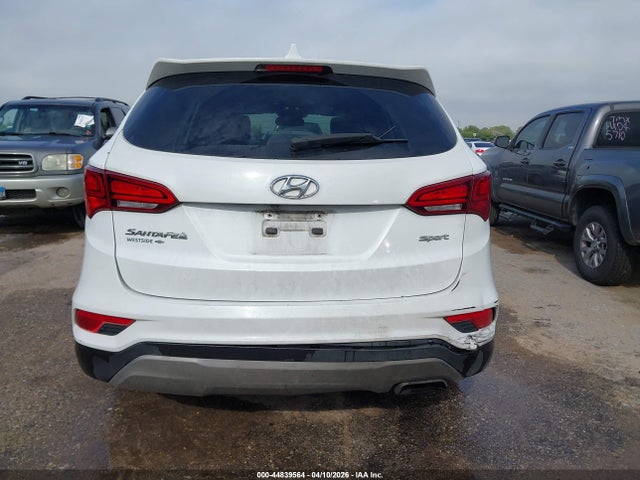 2017 Hyundai Santa Fe Sport 2.4l მანქანა იყიდება აუქციონზე, vin: 5NMZT3LB5HH042205, აუქციონის ნომერი: 44839564