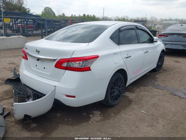 Aukcja sprzedaży 2015 Nissan Sentra S, vin: 3N1AB7AP8FY294848, numer aukcji: 44839596